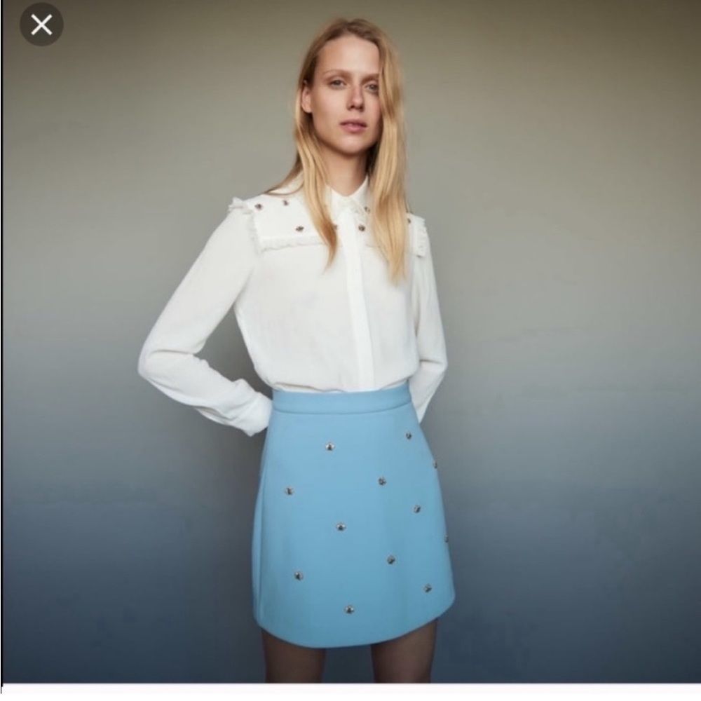 Maje “Jizie” Sky blue bee Embellished crepe mini skirt 1/US S - Picture 2 of 7